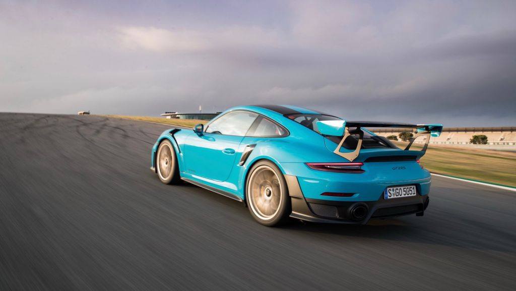 PORSCHE APRESENTA O NOVO 911 GT2 RS CLUBSPORT PACKAGE PARA OS CIRCUITOS, foto 2