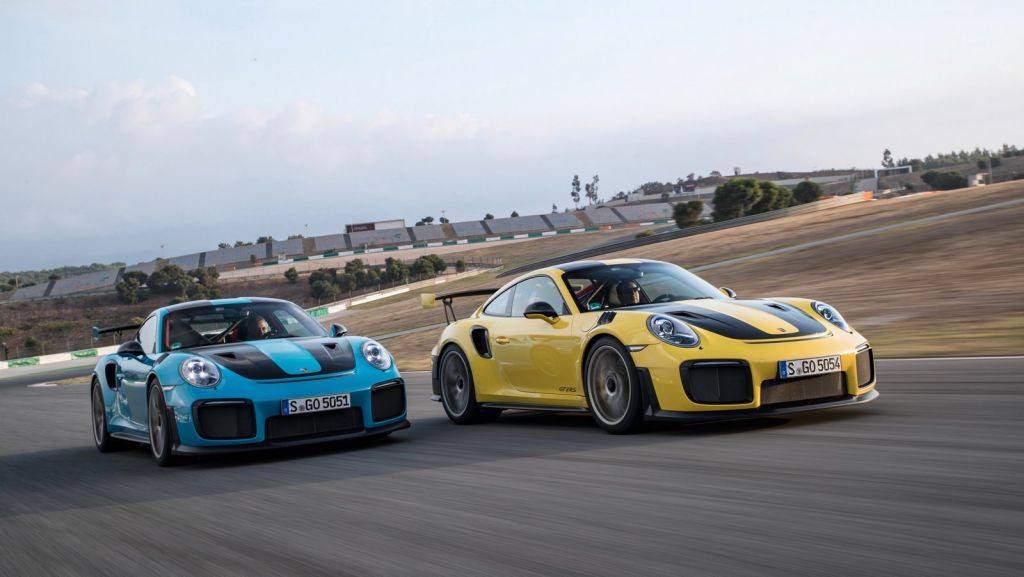 PORSCHE APRESENTA O NOVO 911 GT2 RS CLUBSPORT PACKAGE PARA OS CIRCUITOS, foto 4