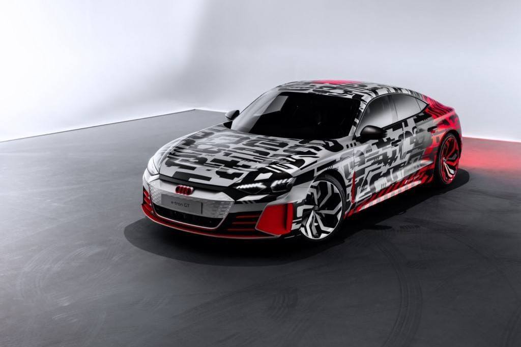 AUDI DESVENDA O E-TRON GT CONCEPT UM DIA ANTES DO SALÃO DE LOS ANGELES, foto 1