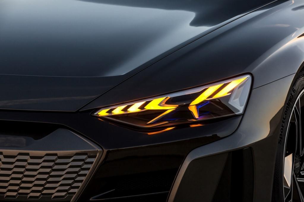 AUDI DESVENDA O E-TRON GT CONCEPT UM DIA ANTES DO SALÃO DE LOS ANGELES, foto 4