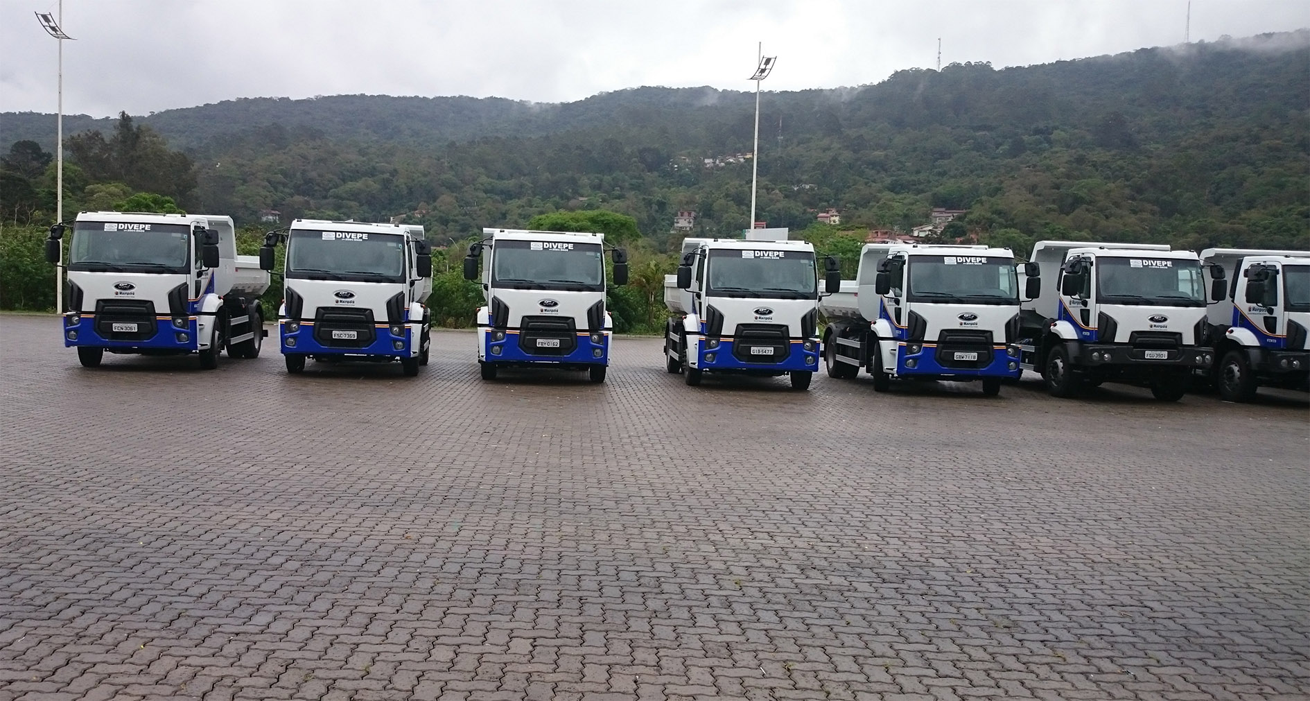 FORD FORNECE CAMINHÕES BASCULANTES PARA A PREFEITURA DE MAIRIPORÃ, foto 1