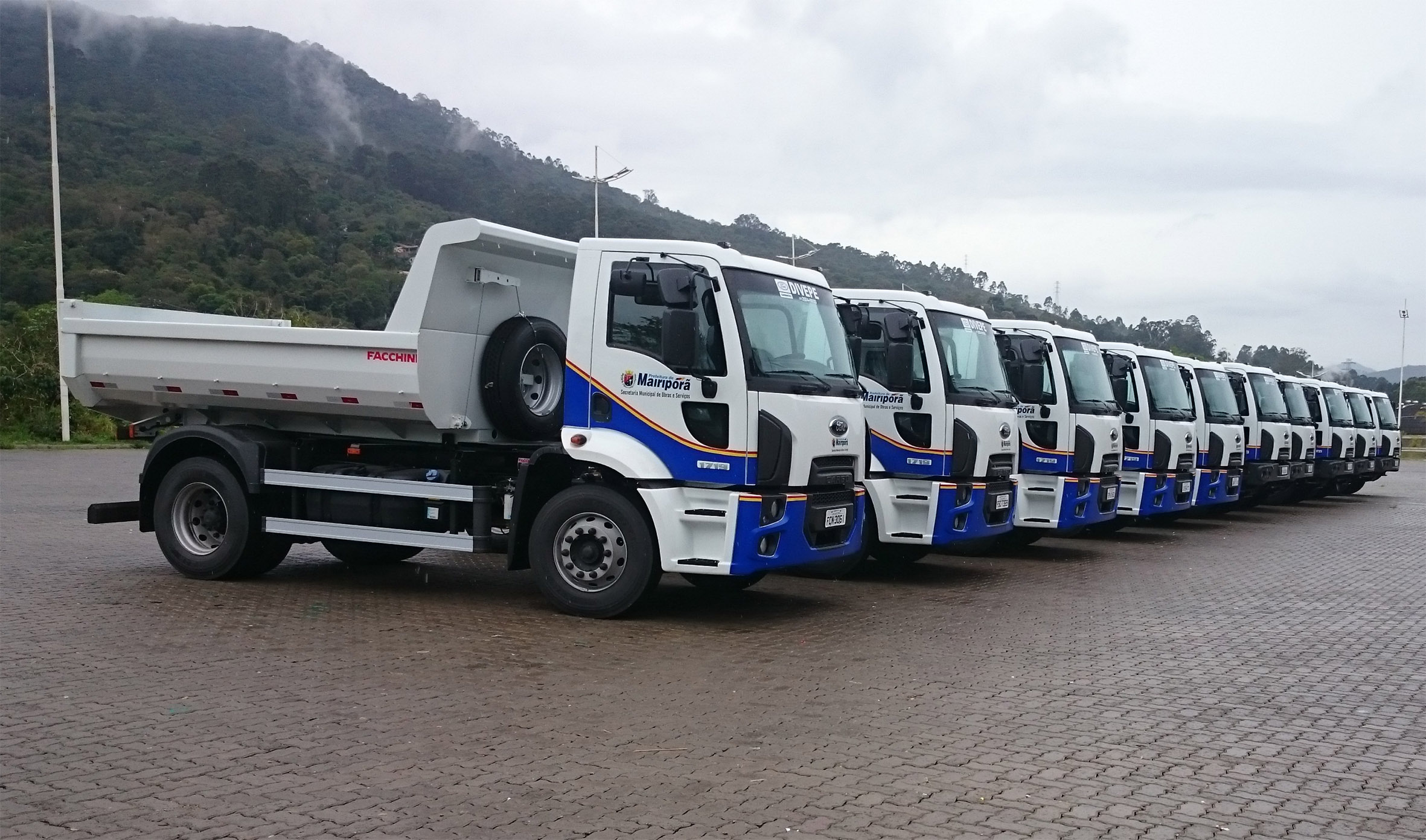 FORD FORNECE CAMINHÕES BASCULANTES PARA A PREFEITURA DE MAIRIPORÃ, foto 2