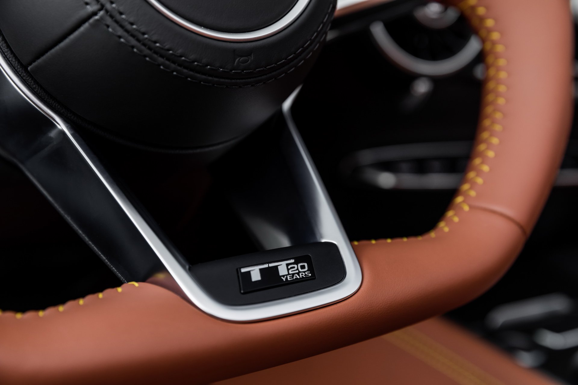 AUDI PRESTA HOMENAGEM AO PRIMEIRO TT COM UMA EDIÇÃO ESPECIAL ‘20 YEARS’, foto 7
