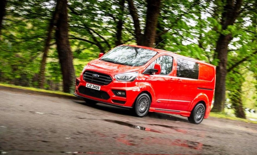 FORD TRANSIT PREPARADO PELA MS-RT: UM VEÍCULO COMERCIAL COM ESPÍRITO ESPORTIVO, foto 10