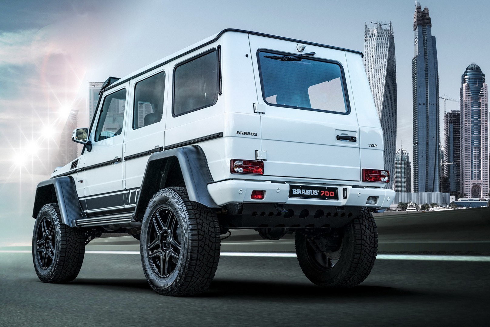 BRABUS 700 4X4² FINAL EDITION: UM MERCEDES-AMG G 63 COM 700 CV, foto 2