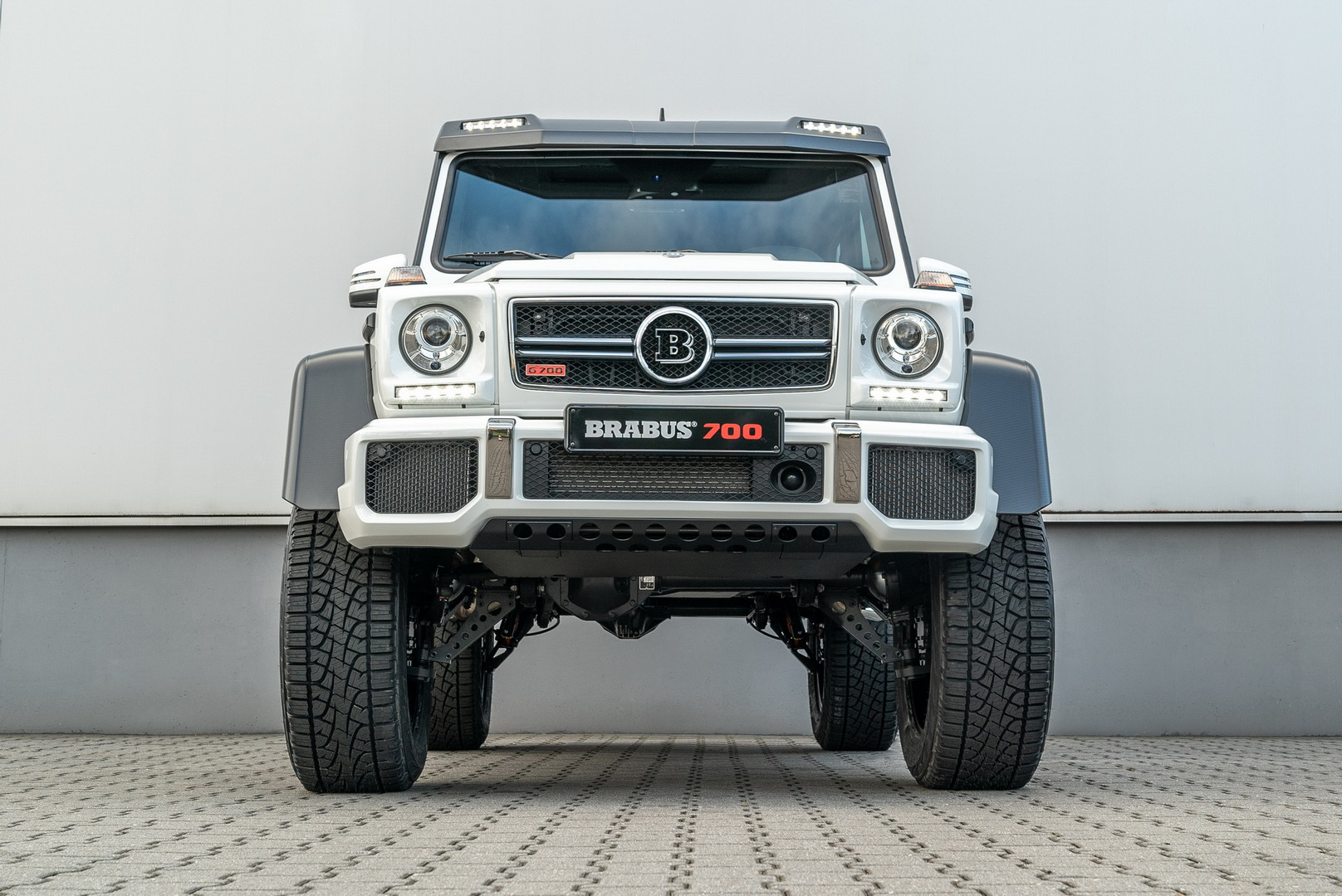 BRABUS 700 4X4² FINAL EDITION: UM MERCEDES-AMG G 63 COM 700 CV, foto 9