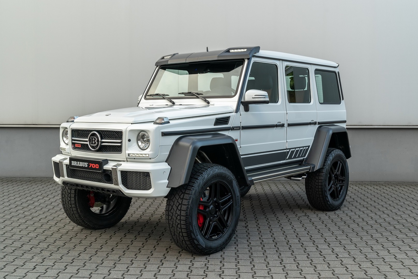 BRABUS 700 4X4² FINAL EDITION: UM MERCEDES-AMG G 63 COM 700 CV, foto 10