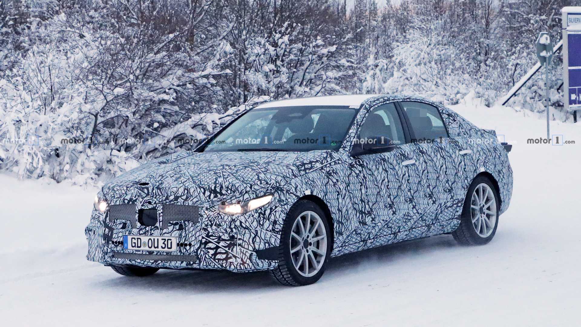 NOVO MERCEDES-BENZ C CLASS FLAGRADO EM TESTES DE DESENVOLVIMENTO PELA 1ª VEZ, foto 4