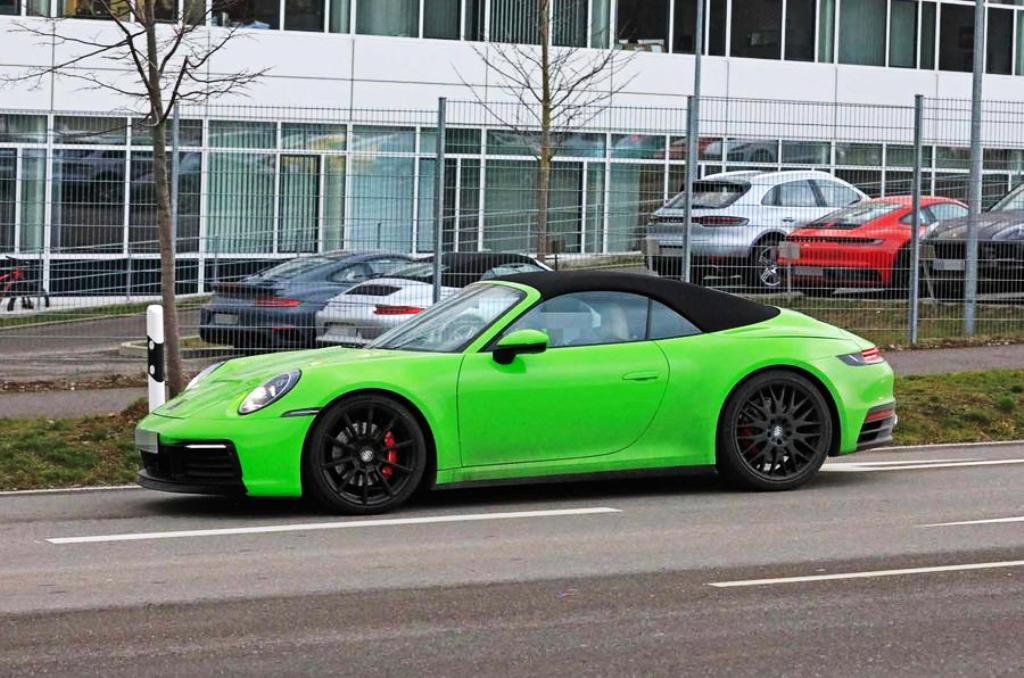 NOVO PORSCHE 911 CABRIOLET ESTÁ PRATICAMENTE PRONTO, foto 2