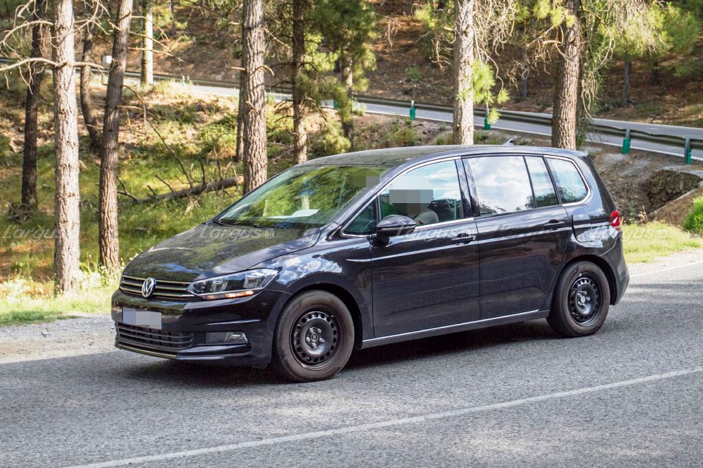 VOLKSWAGEN VARIOSPORT PODERÁ SUBSTITUIR QUATRO MODELOS: TOURAN, GOLF SPORTSVAN, CADDY E SHARAN, foto 4