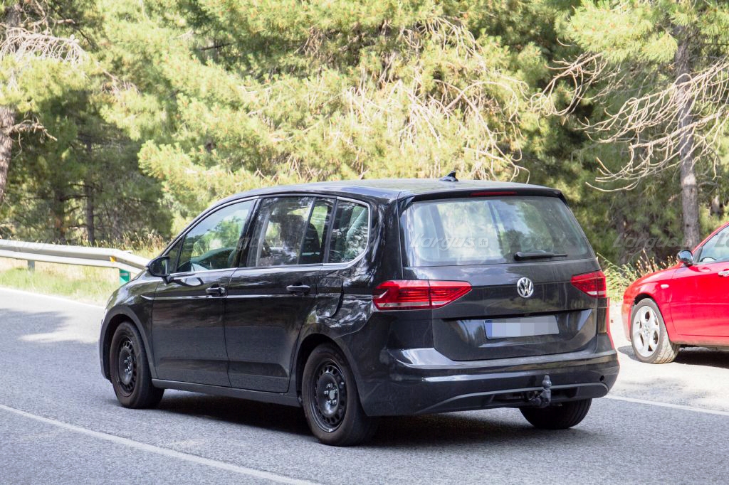 VOLKSWAGEN VARIOSPORT PODERÁ SUBSTITUIR QUATRO MODELOS: TOURAN, GOLF SPORTSVAN, CADDY E SHARAN, foto 10