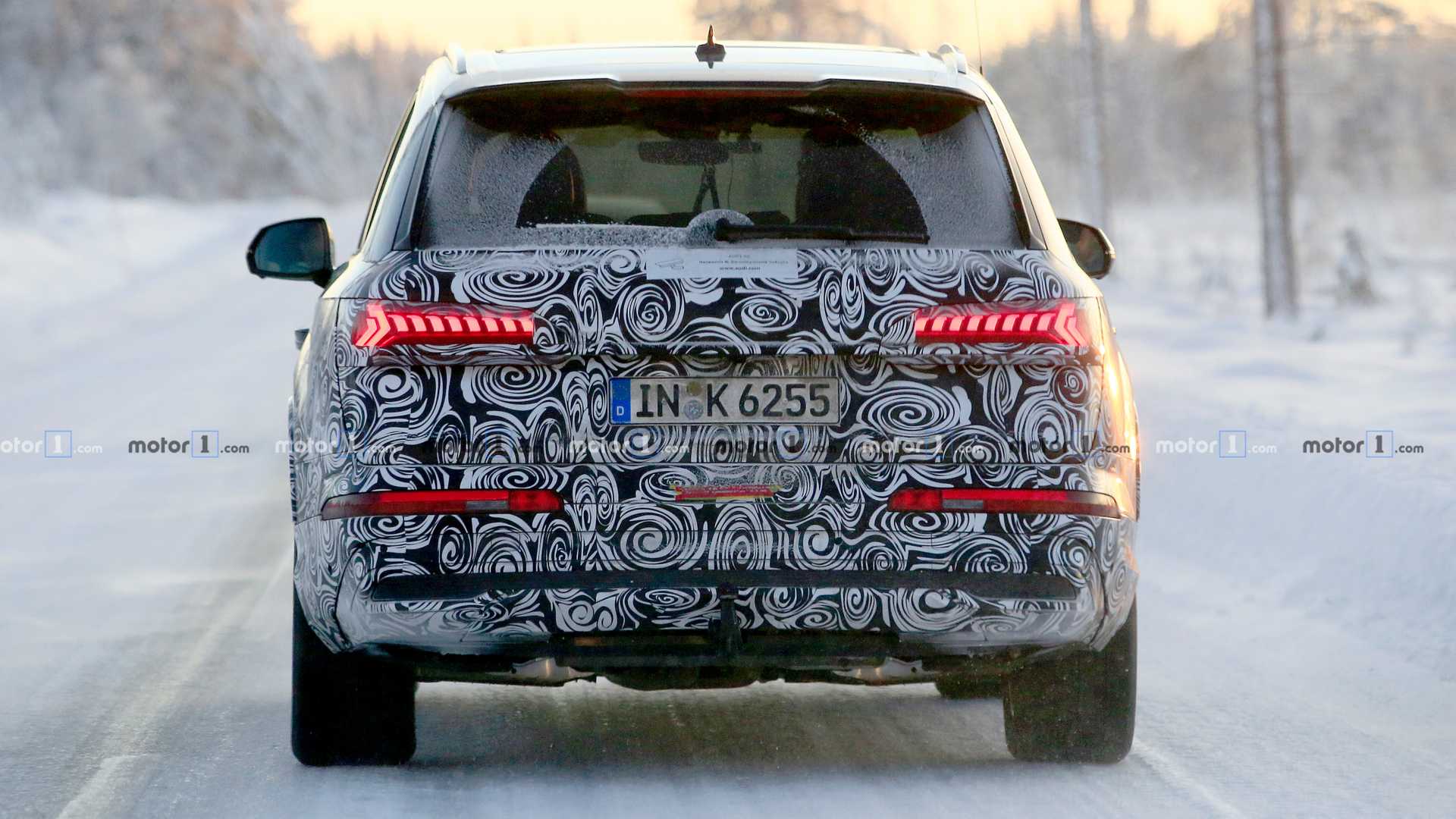 NOVO AUDI Q7 2020 ENFRENTA A NEVE E O FRIO DO NORTE DA EUROPA, foto 16