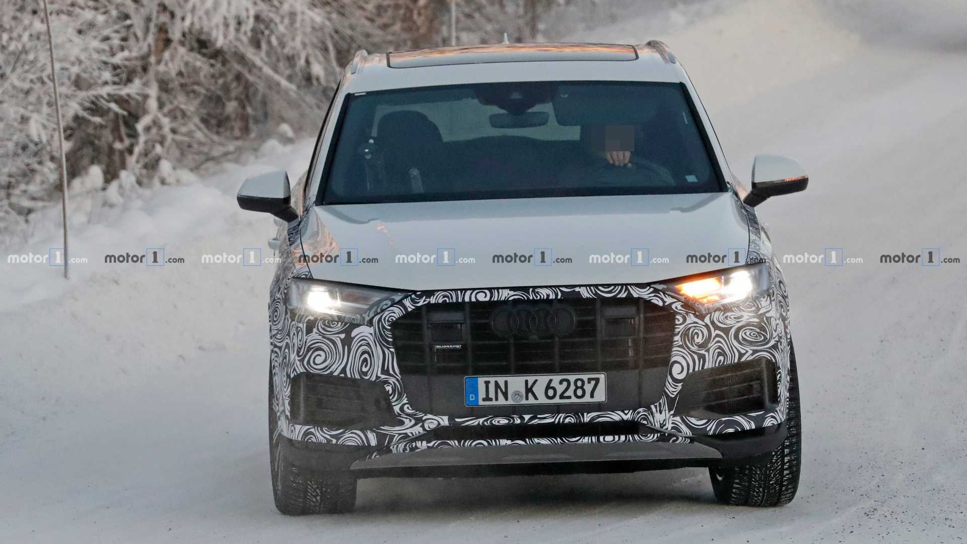 NOVO AUDI Q7 2020 ENFRENTA A NEVE E O FRIO DO NORTE DA EUROPA, foto 17