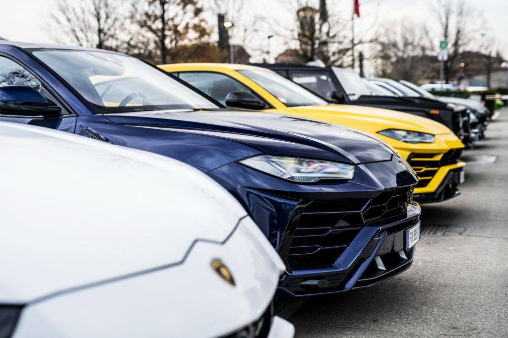 EVENTO DA LAMBORGHINI REÚNE O URUS E O CLÁSSICO LM 002, foto 3