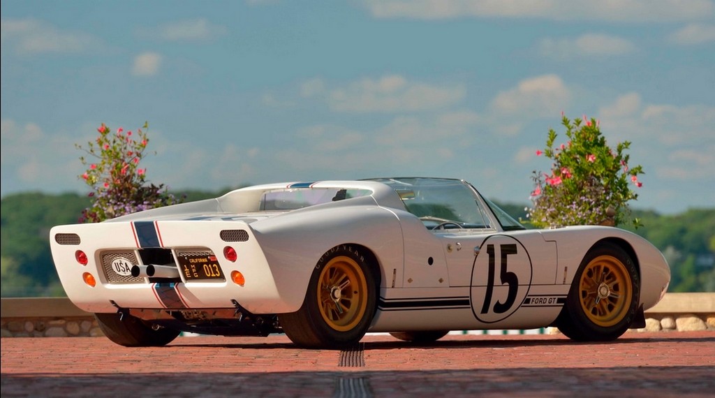 UM DOS RAROS FORD GT40 ROADSTER SOBREVIVENTES SERÁ LEILOADO, foto 5