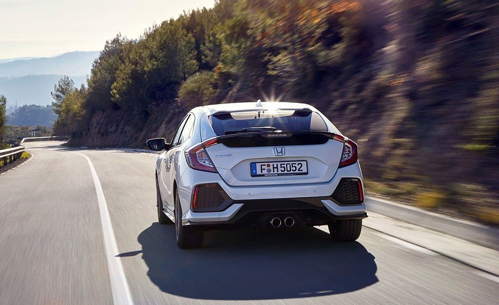 HONDA CIVIC DYNAMIC NAV: O COMPACTO JAPONÊS ESTREIA UMA NOVA VERSÃO NA EUROPA, foto 3