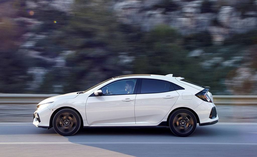 HONDA CIVIC DYNAMIC NAV: O COMPACTO JAPONÊS ESTREIA UMA NOVA VERSÃO NA EUROPA, foto 4