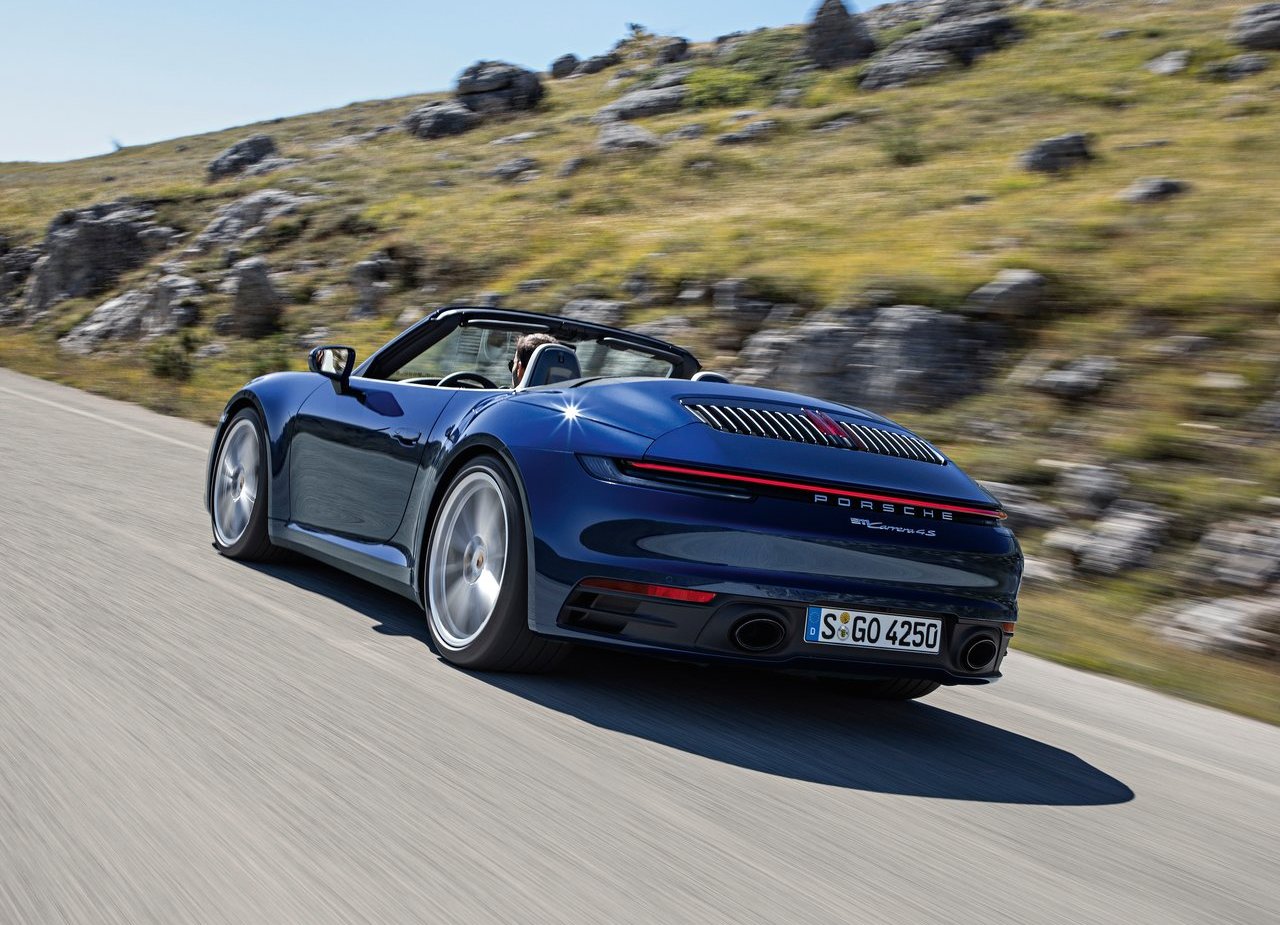 PORSCHE APRESENTA O NOVO 911 CABRIOLET, foto 9