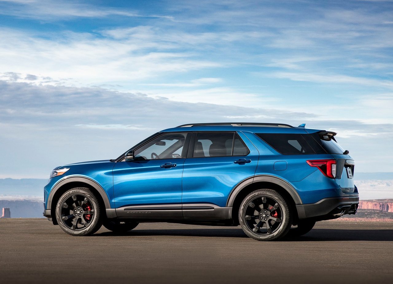NOVO FORD EXPLORER ST CHEGA COM 405 CV E TORNA-SE O SUV MAIS POTENTE DA MARCA, foto 5