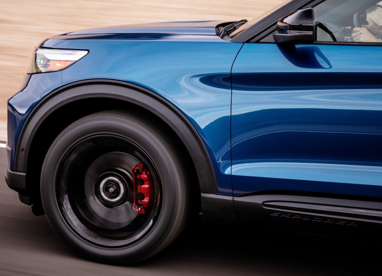 NOVO FORD EXPLORER ST CHEGA COM 405 CV E TORNA-SE O SUV MAIS POTENTE DA MARCA, foto 21