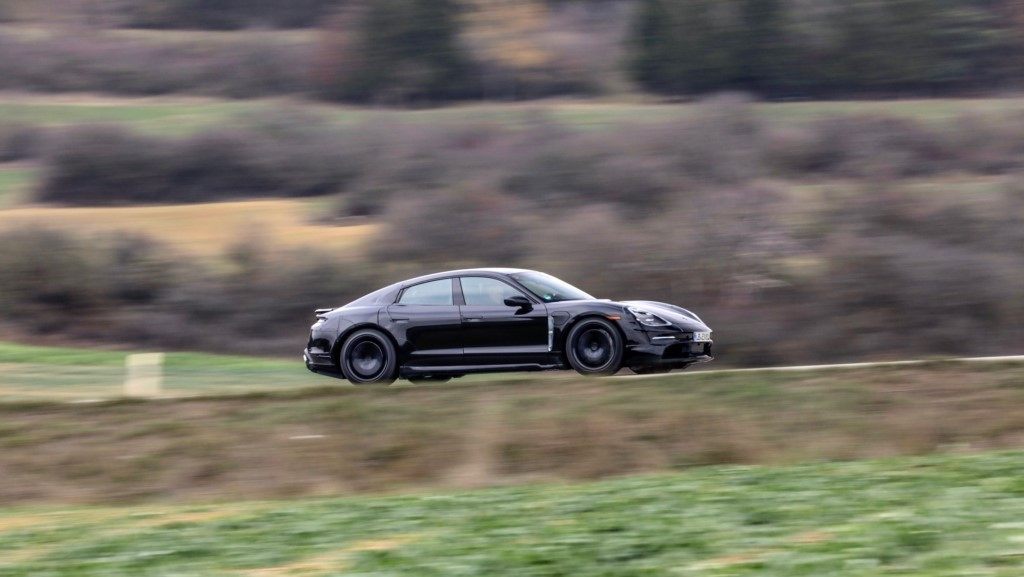 WALTER RÖHRL AVALIA OS ATRIBUTOS DO NOVO PORSCHE TAYCAN, foto 4