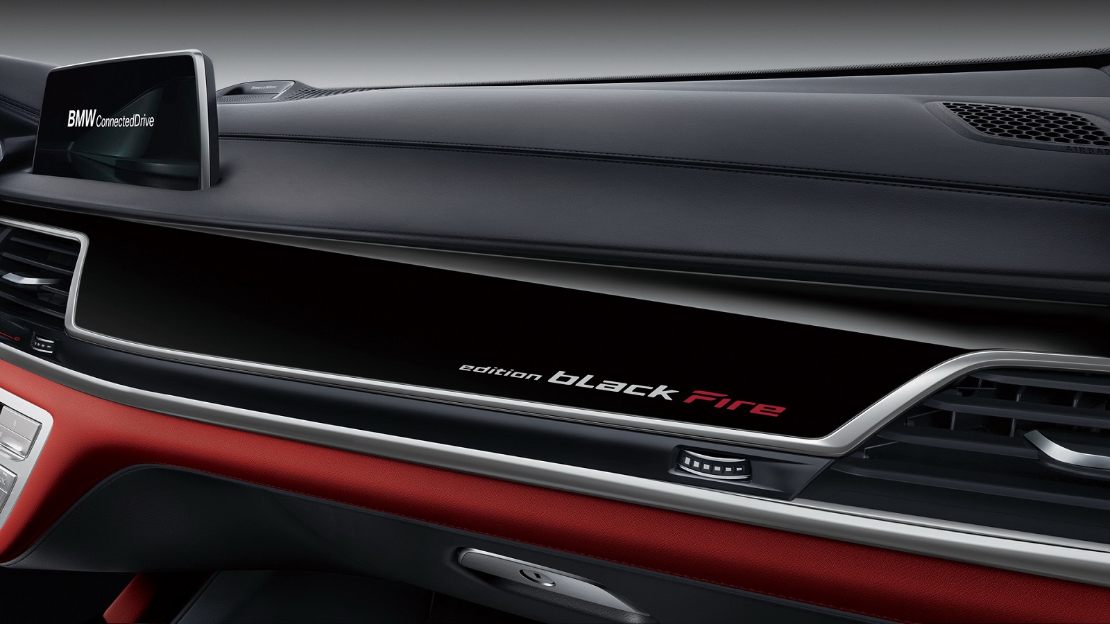 BMW SÉRIE 7 BLACK FIRE EDITION: UMA DESPEDIDA EM ALTO ESTILO NA CHINA, foto 5