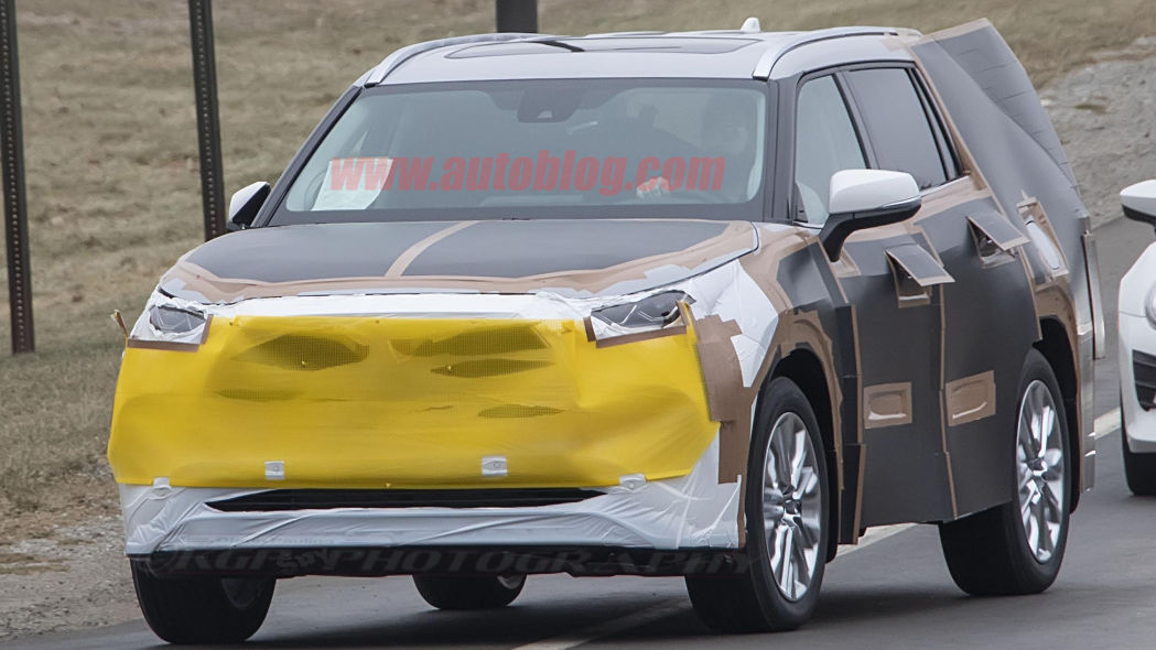 PRÓXIMA GERAÇÃO DO TOYOTA HIGHLANDER FLAGRADO COM TRAÇOS DO RAV4, foto 9