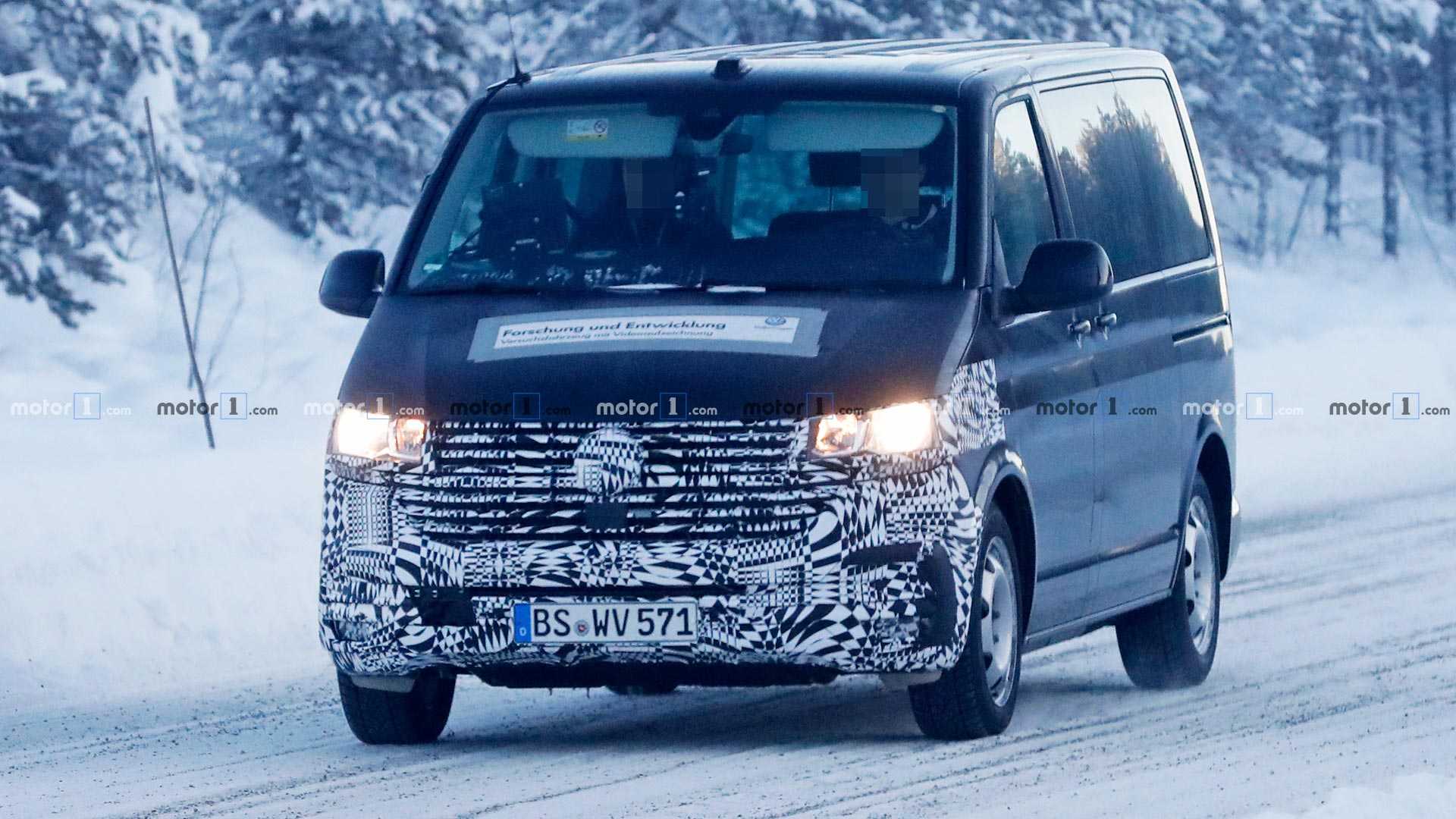 FACELIFT DO VOLKSWAGEN TRANSPORTER T6 JÁ ESTÁ REALIZANDO TESTES DE ESTRADA, foto 2