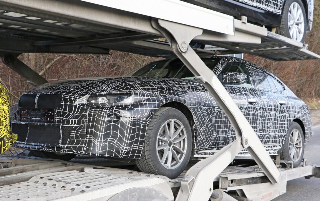 BMW i4, O COUPE DE QUATRO PORTAS E MOTORIZAÇÃO ELÉTRICA JÁ ESTÁ SENDO TESTADO, foto 1