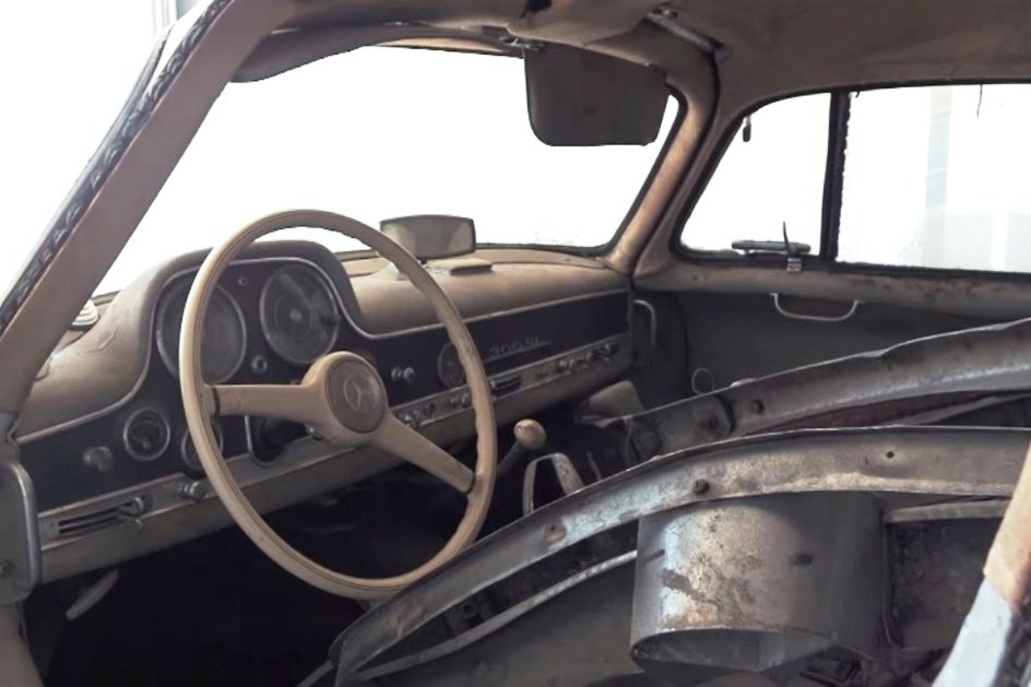 MERCEDES-BENZ 300 SL QUE ESTEVE POR 60 ANOS FECHADO FOI ENCONTRADO EM UM ARMAZÉM NA FLÓRIDA, foto 4