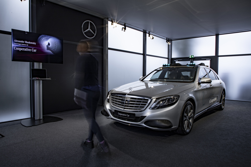 MERCEDES-BENZ APRESENTA UM DEMONSTRADOR DE TECNOLOGIA DE CONDUÇÃO AUTÔNOMA BASEADA NO S CLASS, foto 21