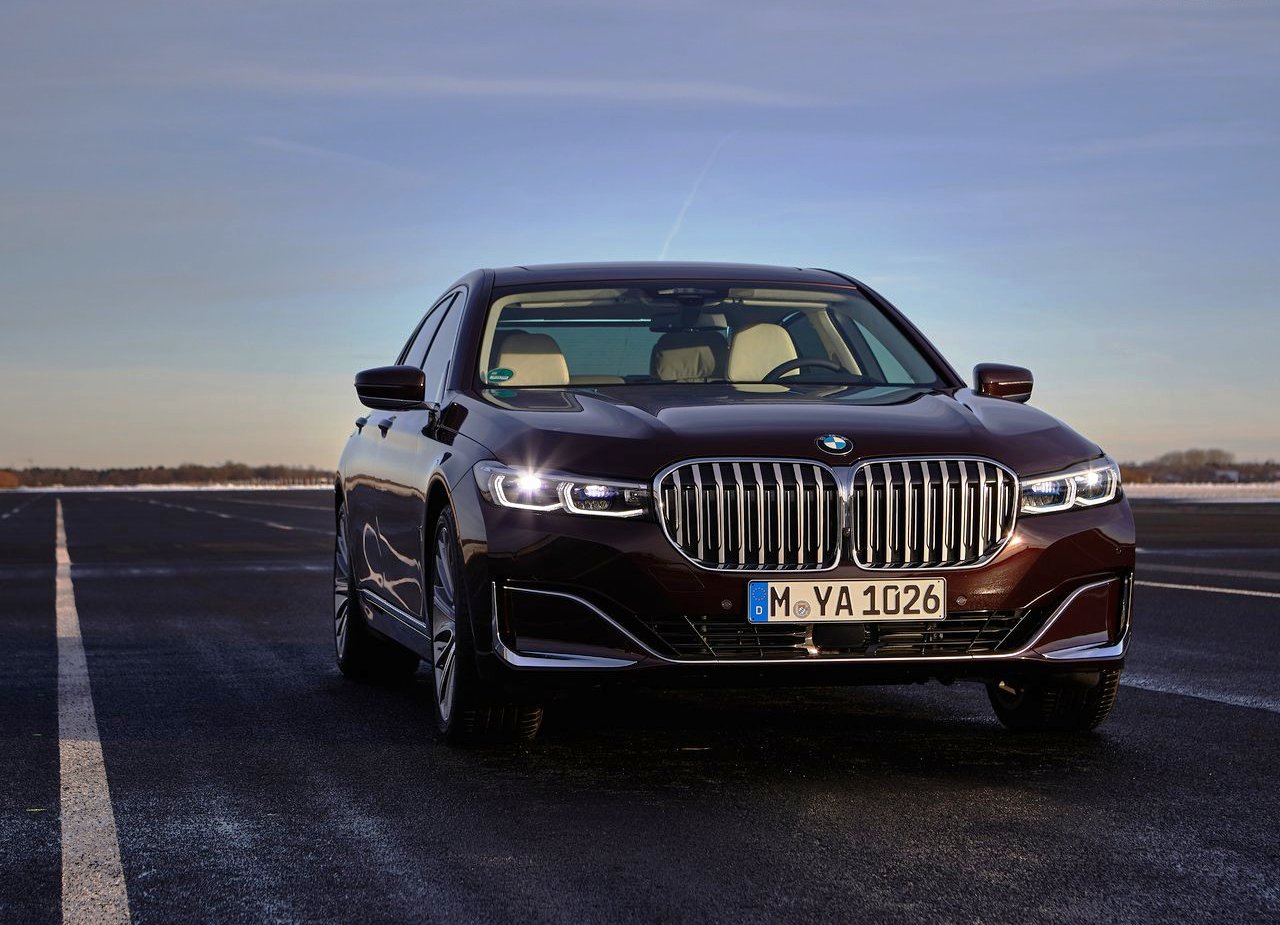 BMW 745e: NOVAS E MELHORADAS VERSÕES HÍBRIDAS PARA O SÉRIE 7, foto 9