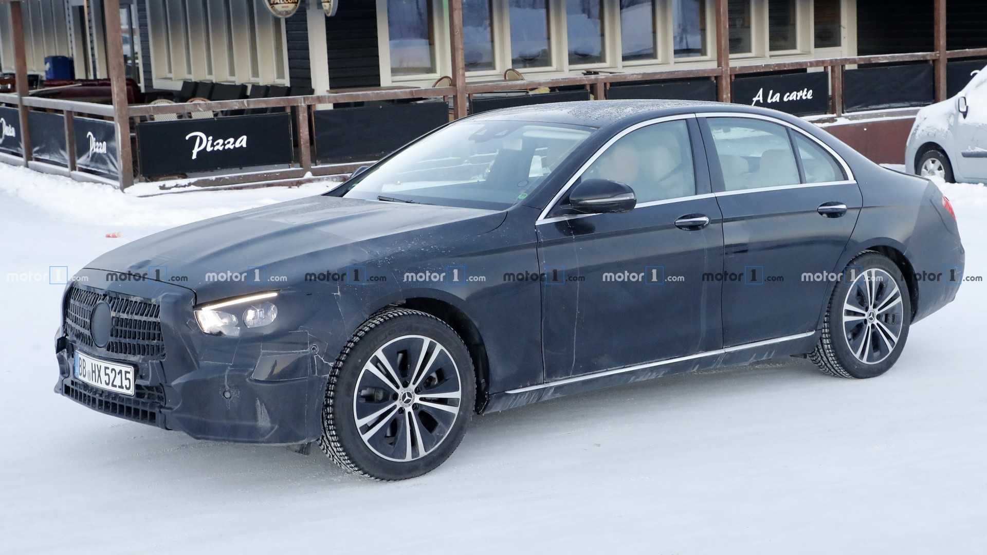 MERCEDES-BENZ E CLASS 2020 MOSTRA COM MAIS DETALHES SEUS NOVOS FARÓIS, foto 4