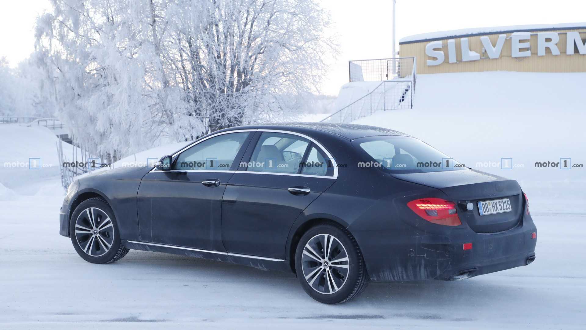 MERCEDES-BENZ E CLASS 2020 MOSTRA COM MAIS DETALHES SEUS NOVOS FARÓIS, foto 12