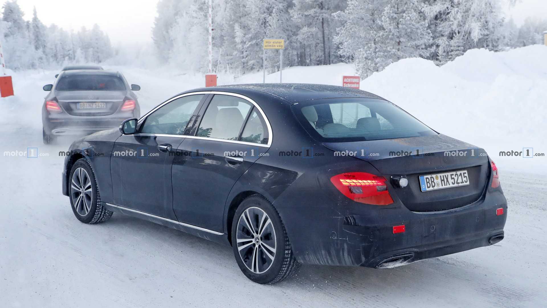 MERCEDES-BENZ E CLASS 2020 MOSTRA COM MAIS DETALHES SEUS NOVOS FARÓIS, foto 13