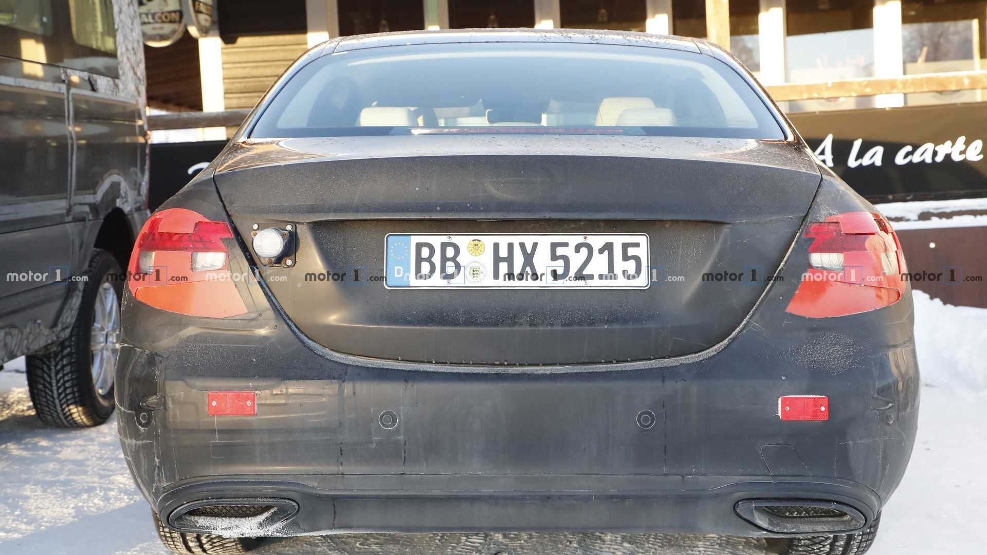 MERCEDES-BENZ E CLASS 2020 MOSTRA COM MAIS DETALHES SEUS NOVOS FARÓIS, foto 17