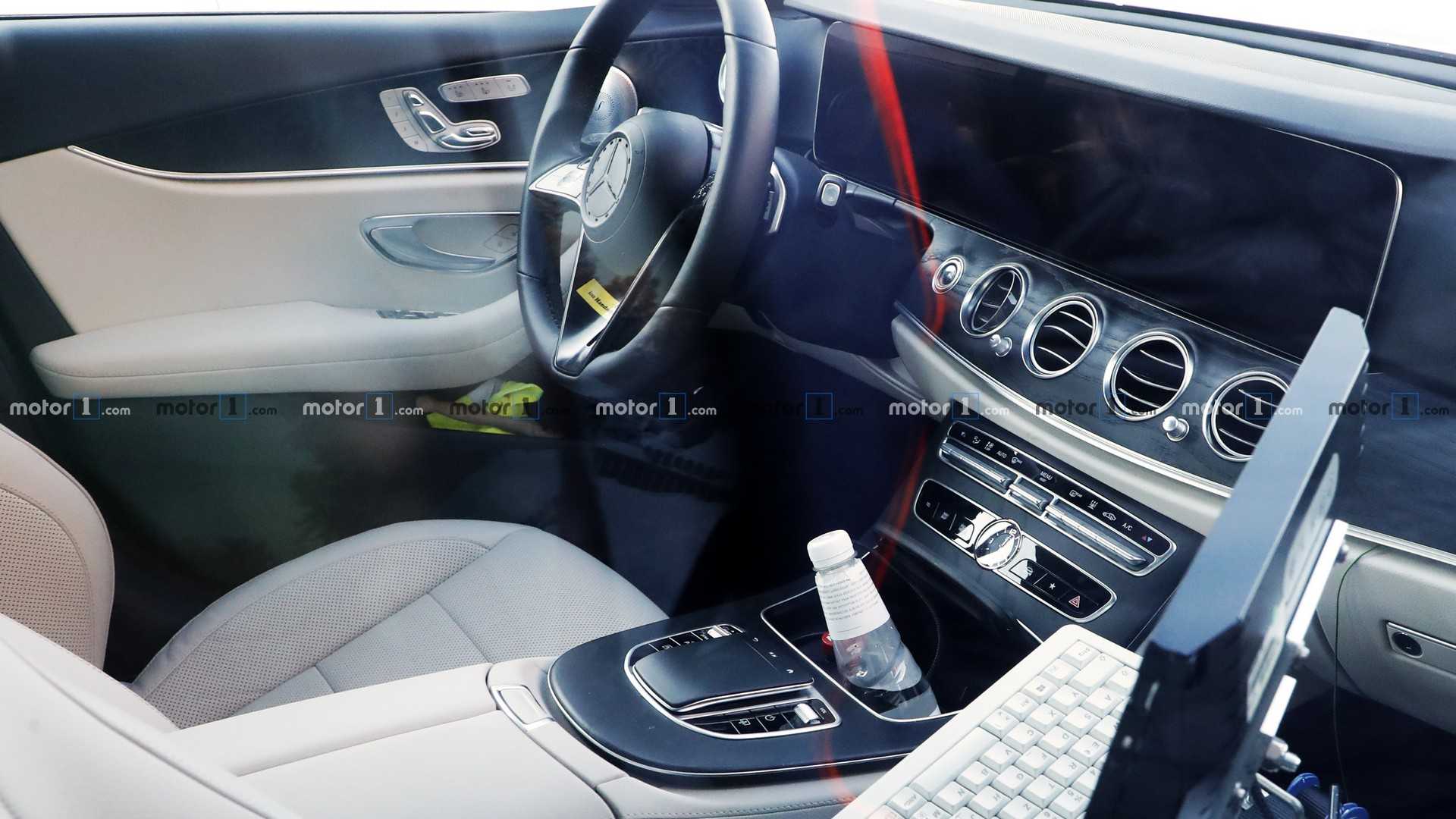 MERCEDES-BENZ E CLASS 2020 MOSTRA COM MAIS DETALHES SEUS NOVOS FARÓIS, foto 19