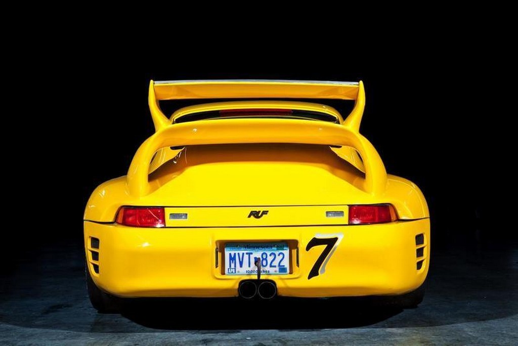 UM DOS RAROS E BRUTAIS RUF CTR2 SPORT PROTOTYPE DE PIKES PEAK ESTÁ À VENDA, foto 6