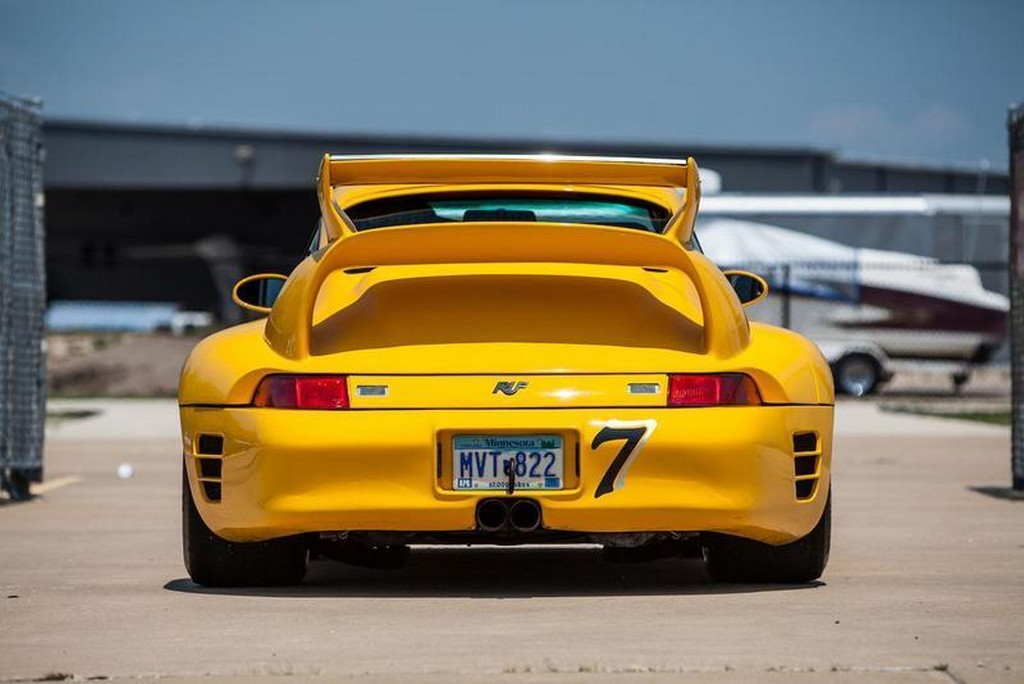 UM DOS RAROS E BRUTAIS RUF CTR2 SPORT PROTOTYPE DE PIKES PEAK ESTÁ À VENDA, foto 9
