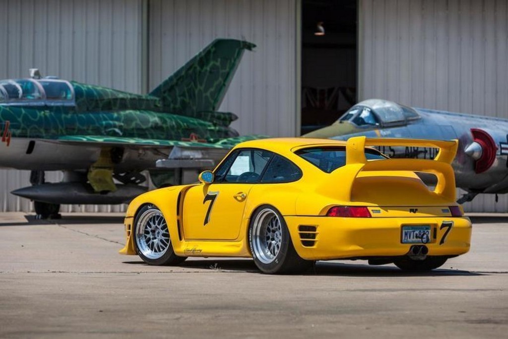 UM DOS RAROS E BRUTAIS RUF CTR2 SPORT PROTOTYPE DE PIKES PEAK ESTÁ À VENDA, foto 14