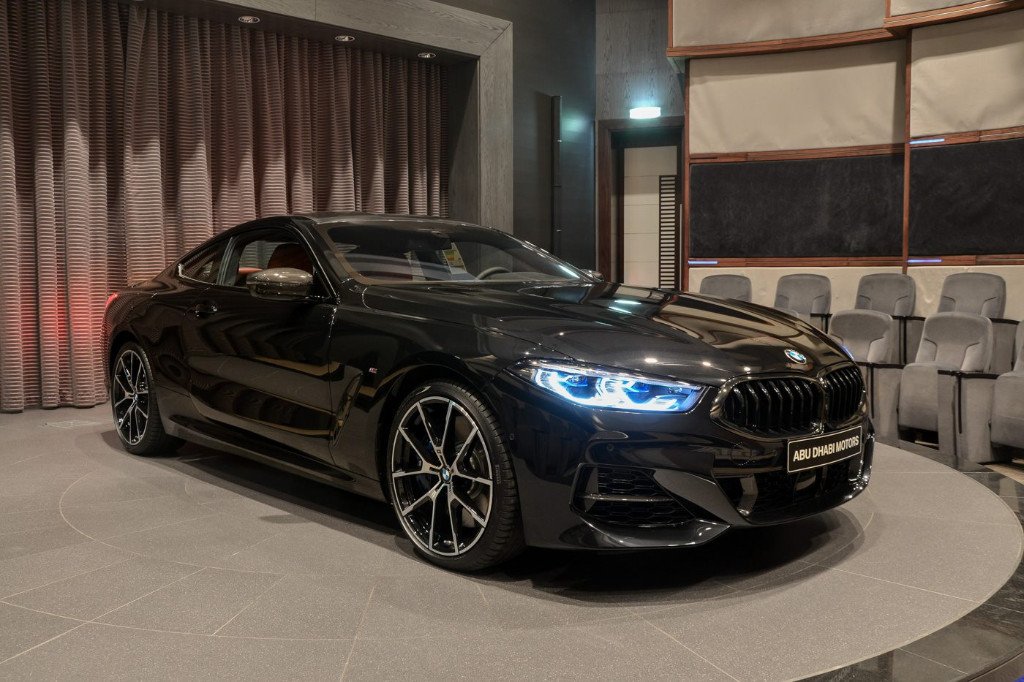 BMW M850i MOSTRA ELEMENTOS DE CARBONO GRAÇAS À BMW INDIVIDUAL, foto 2