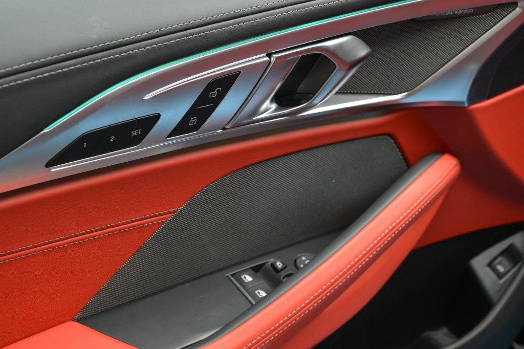 BMW M850i MOSTRA ELEMENTOS DE CARBONO GRAÇAS À BMW INDIVIDUAL, foto 11