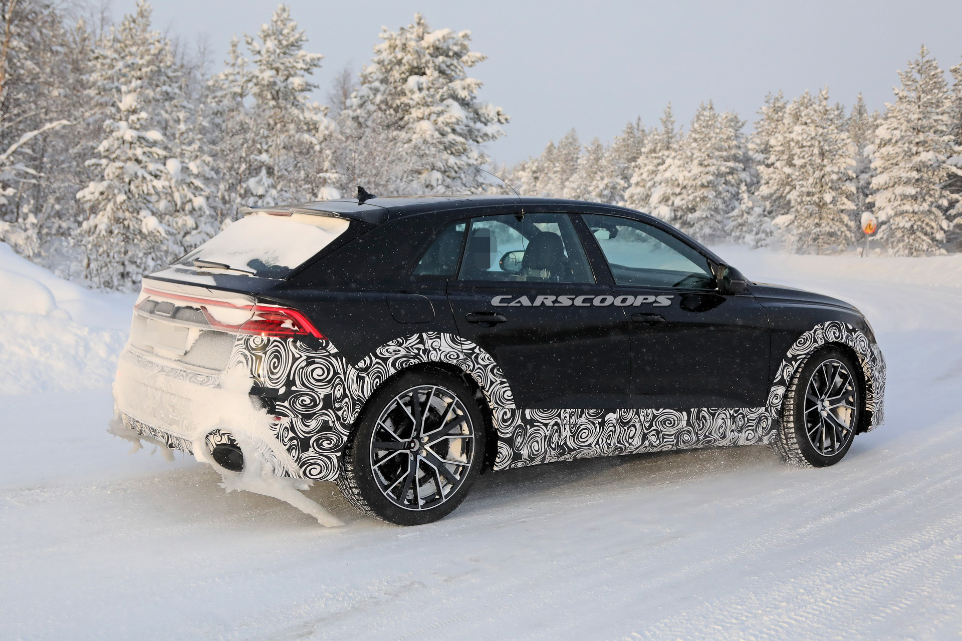 AUDI RS Q8 FLAGRADO DURANTE SEUS TESTES DE INVERNO, foto 7