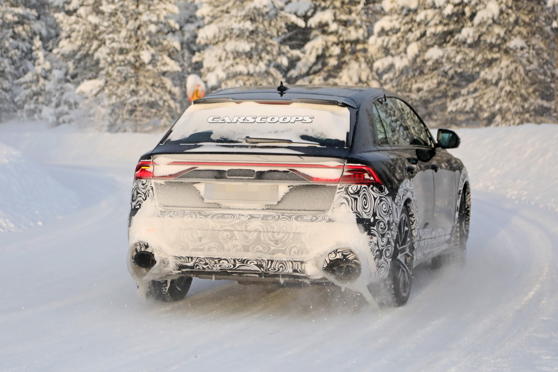 AUDI RS Q8 FLAGRADO DURANTE SEUS TESTES DE INVERNO, foto 9