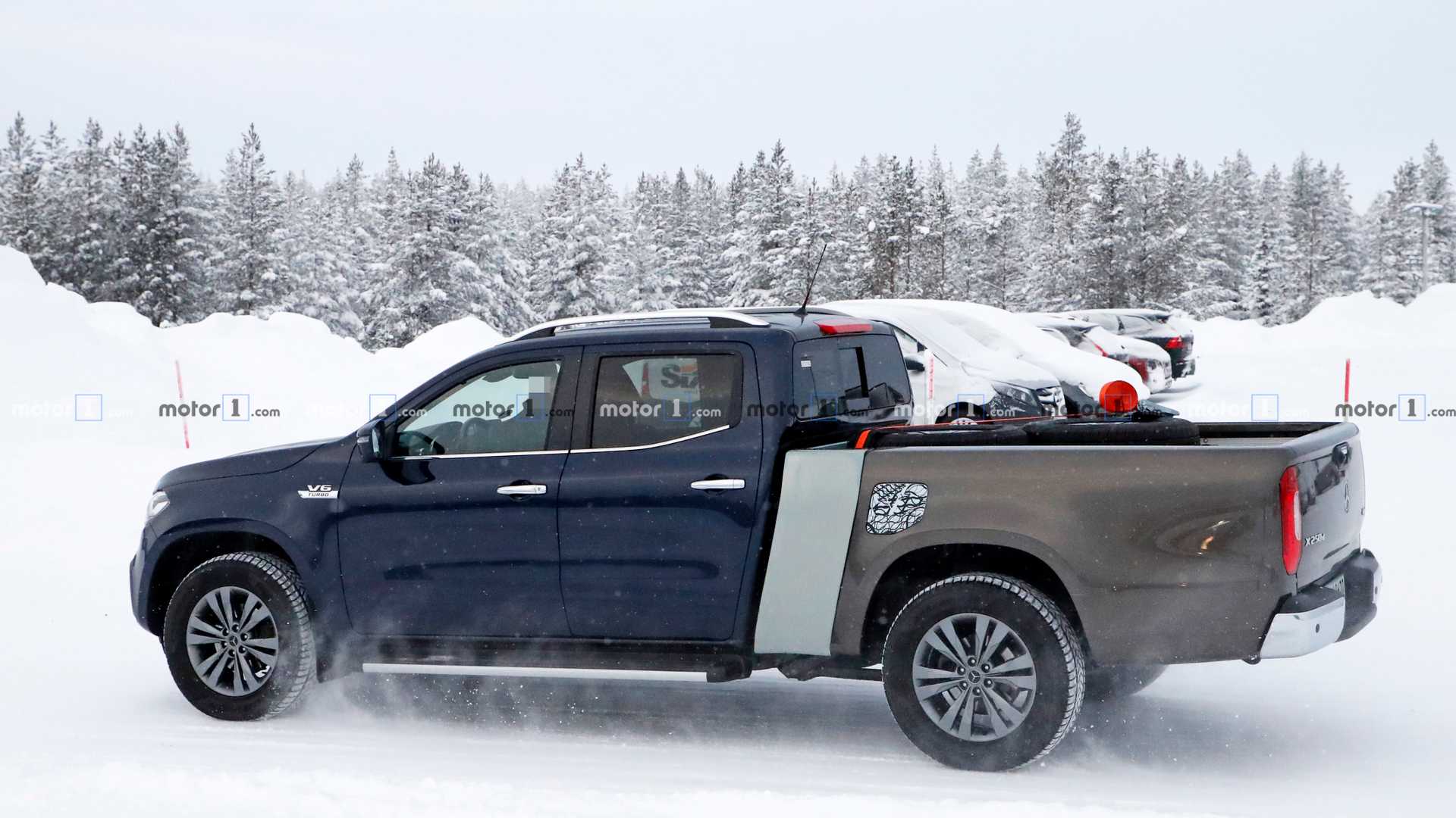 NOVO MERCEDES-BENZ X CLASS DE CHASSI ESTENDIDO FLAGRADO SEM CAMUFLAGEM, foto 8