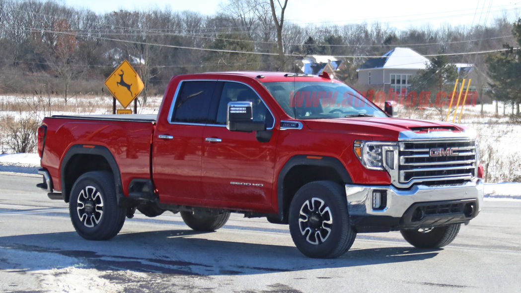 SURGEM AS PRIMEIRAS IMAGENS DO NOVO GMC SIERRA HD NO FORMATO DOUBLE CAB, foto 3