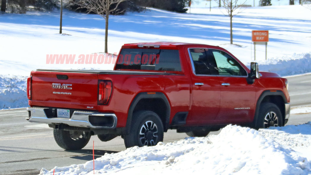 SURGEM AS PRIMEIRAS IMAGENS DO NOVO GMC SIERRA HD NO FORMATO DOUBLE CAB, foto 8