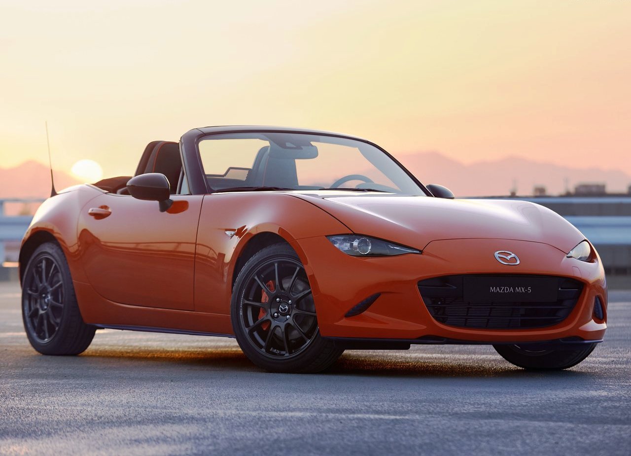 MAZDA MX-5 30TH ANNIVERSARY EDITION ESTREIA NO SALÃO DE CHICAGO 2019, foto 1