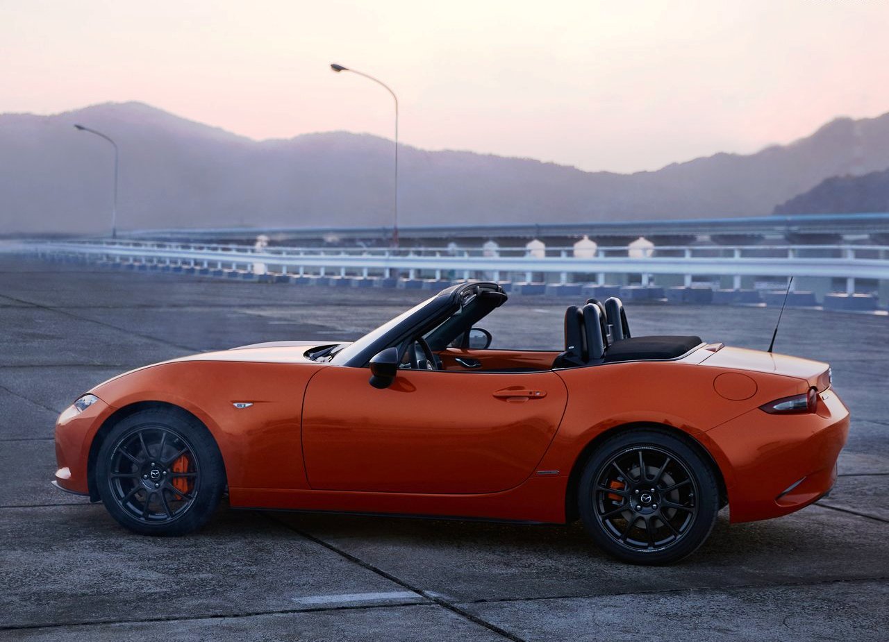 MAZDA MX-5 30TH ANNIVERSARY EDITION ESTREIA NO SALÃO DE CHICAGO 2019, foto 3