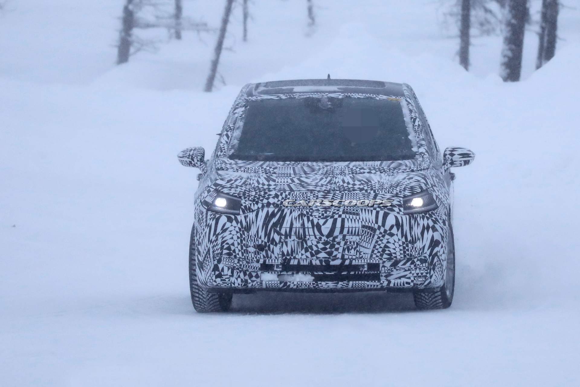 VOLKSWAGEN NEO: O COMPACTO ELÉTRICO JÁ ESTA RODANDO NOS CLIMAS FRIOS DO NORTE DA EUROPA, foto 4